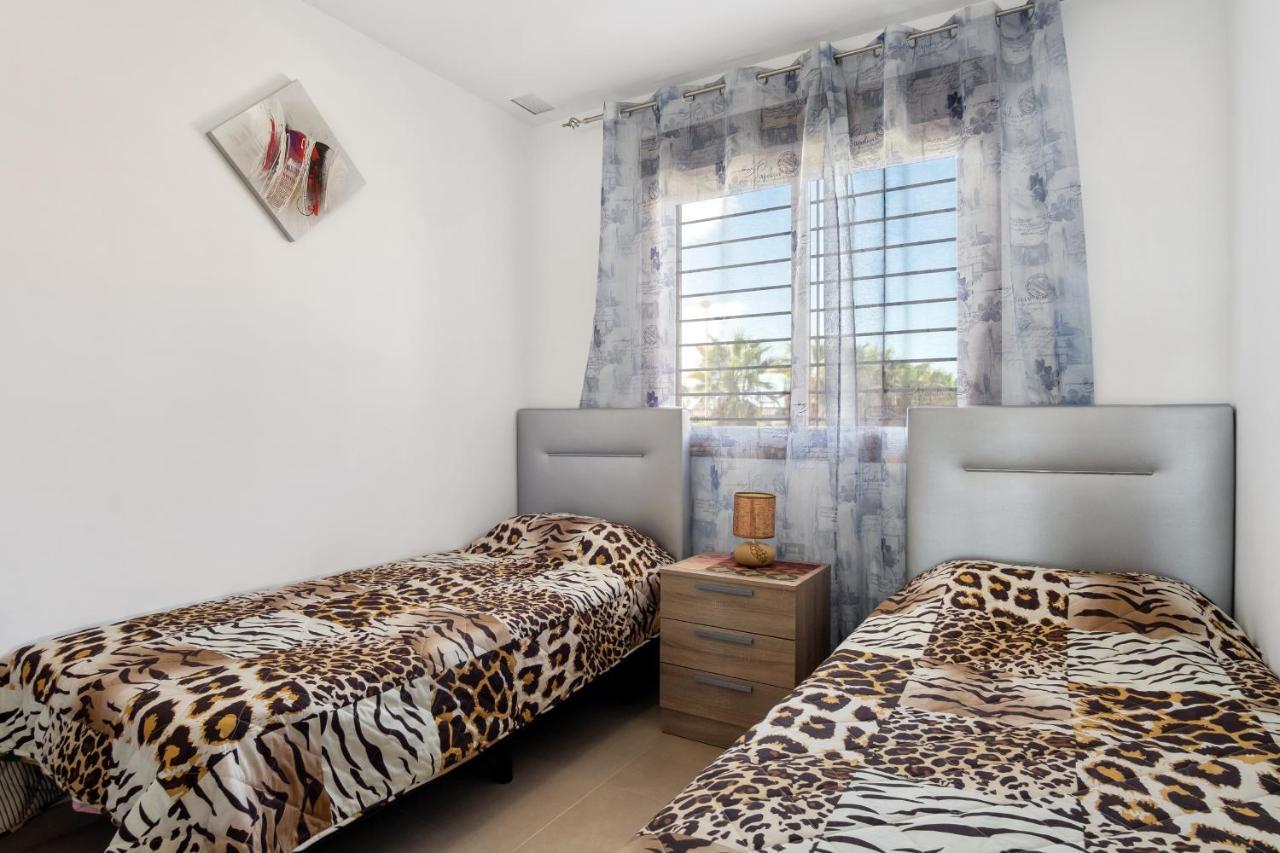 Cb Living - Modern Apartment, Terrazas De Campoamor Dehesa de Campoamor  Екстер'єр фото