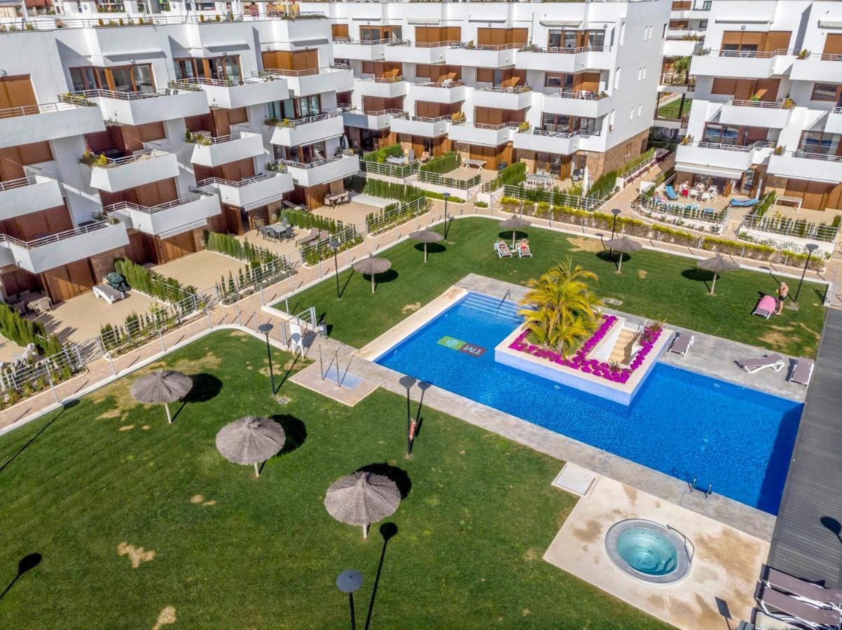 Cb Living - Modern Apartment, Terrazas De Campoamor Dehesa de Campoamor  Екстер'єр фото